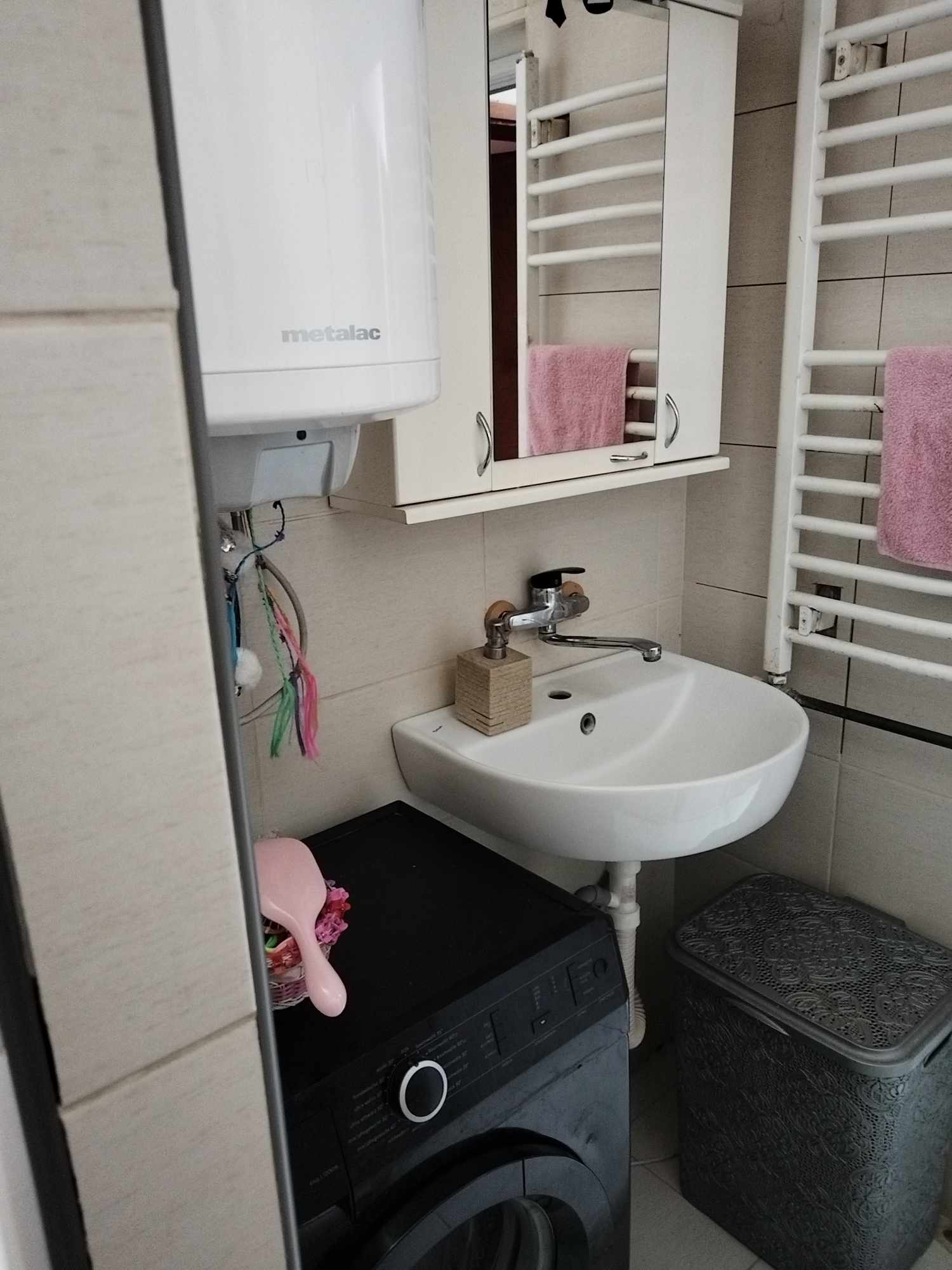 516235833_1241071087753445_6178600678367677393_n