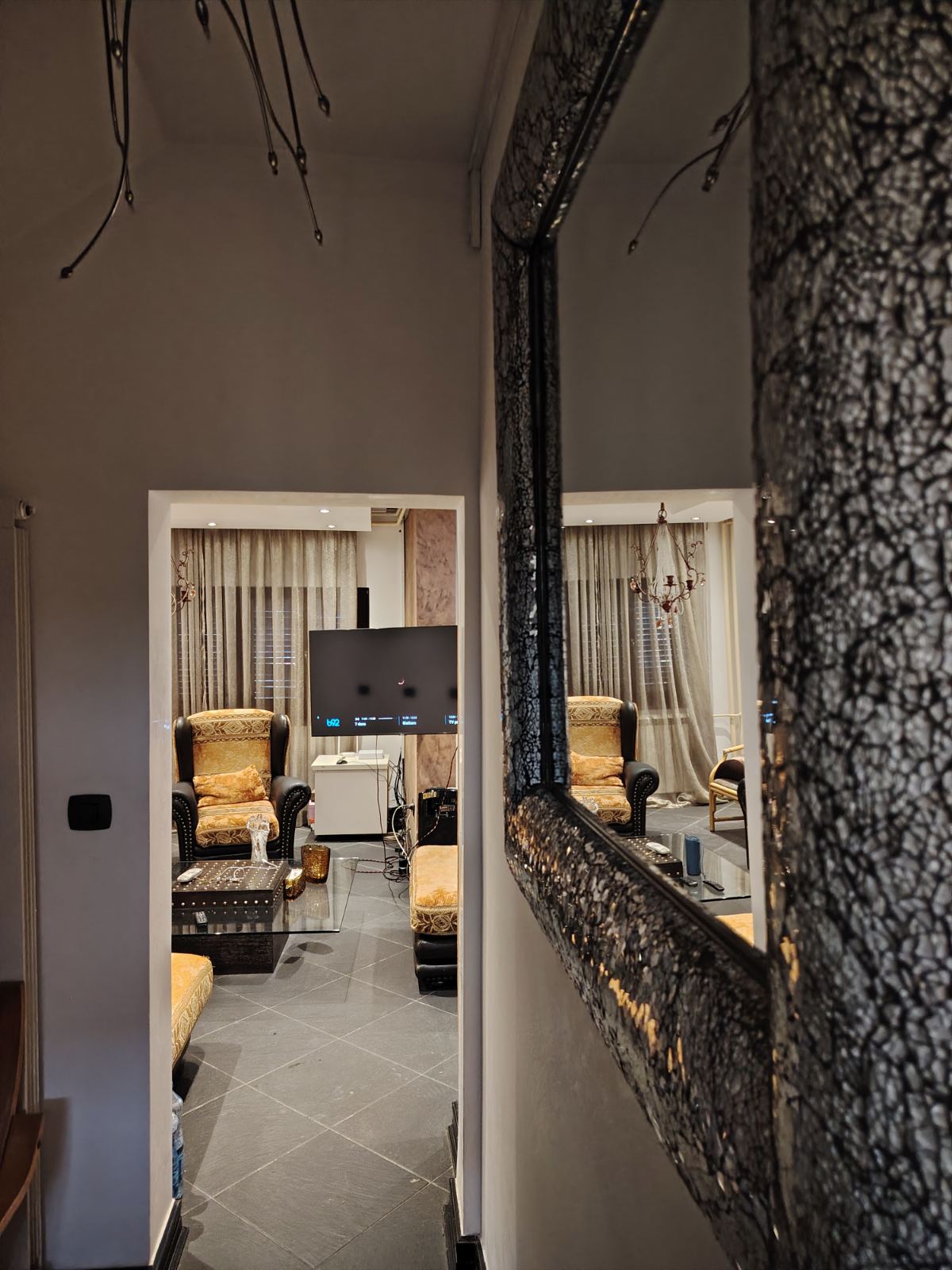 viber_image_2025-12-13_23-30-41-996