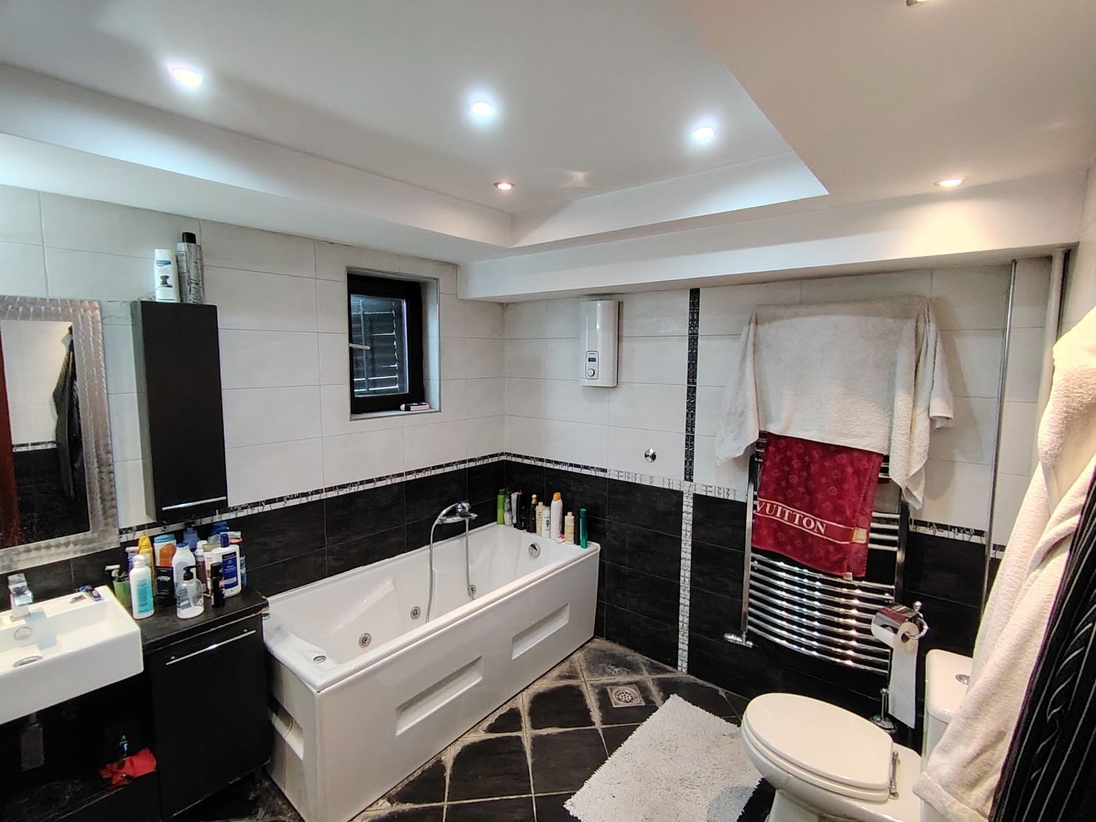 viber_image_2025-12-13_23-30-42-875