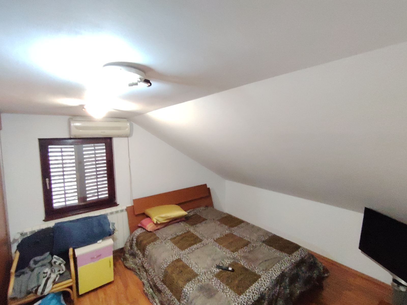 viber_image_2025-12-13_23-30-44-130