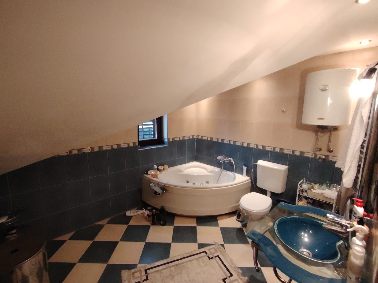 viber_image_2025-12-13_23-30-44-488