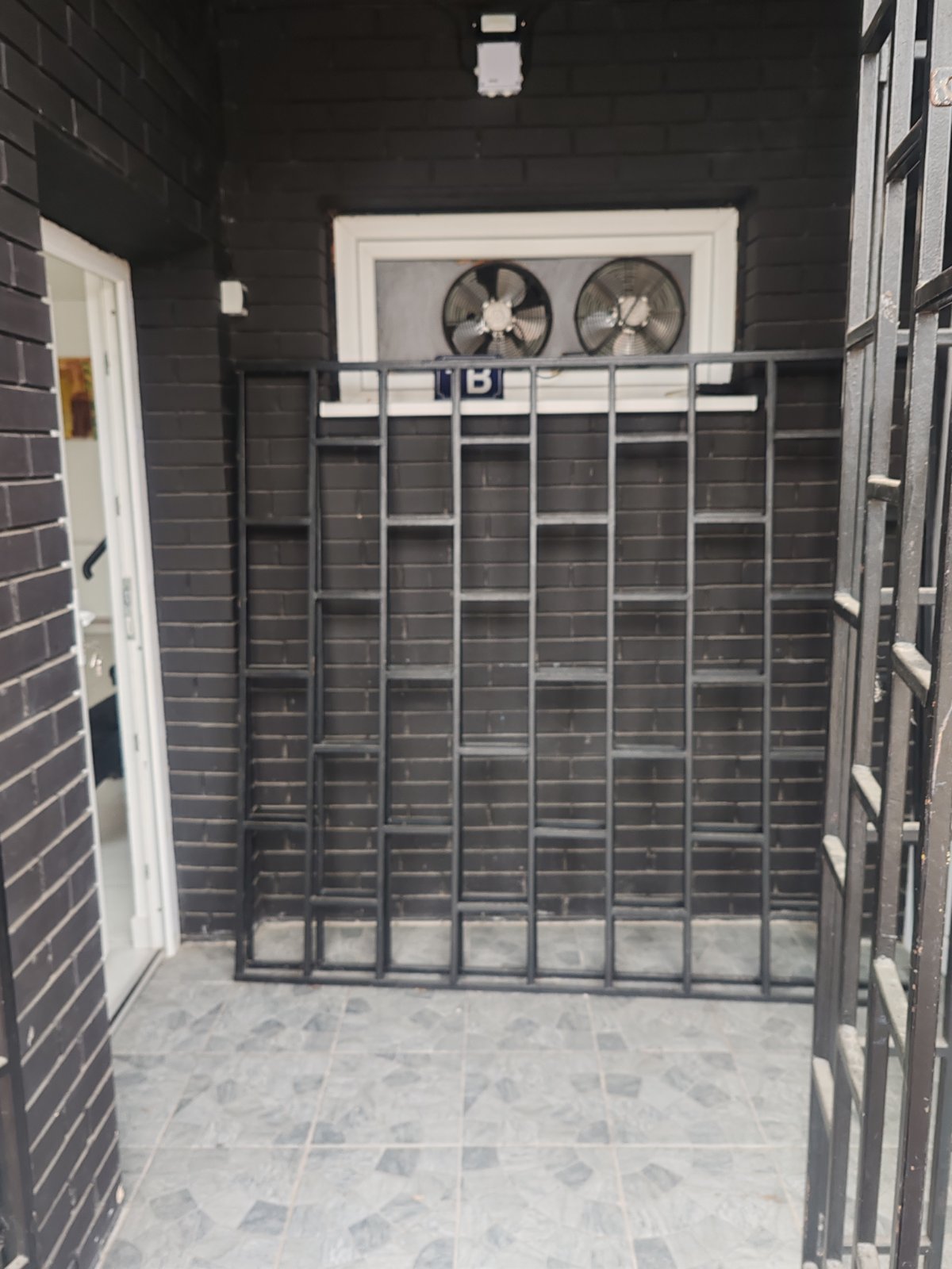 viber_image_2025-12-17_12-50-06-190