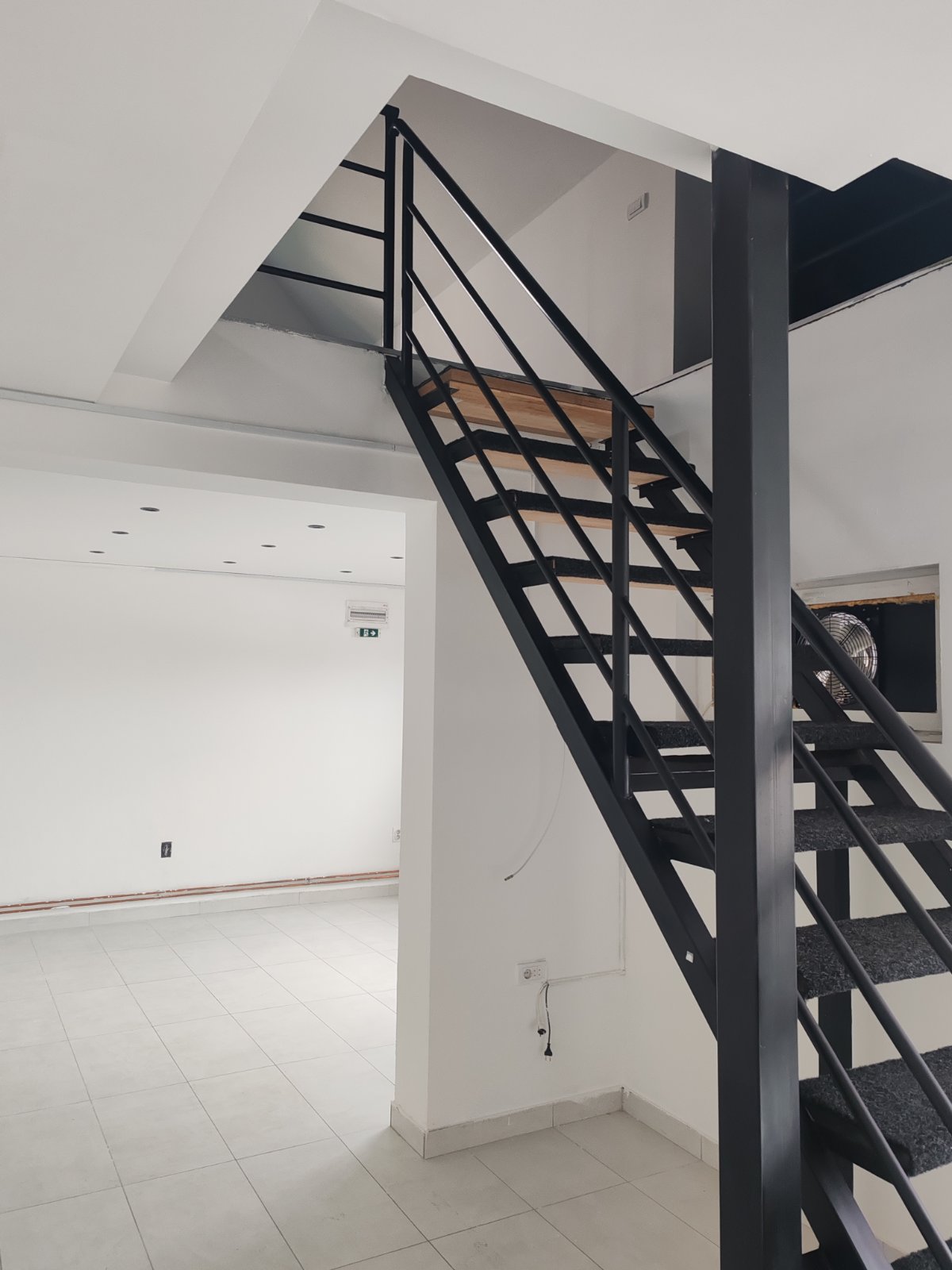 viber_image_2025-12-17_12-50-07-018