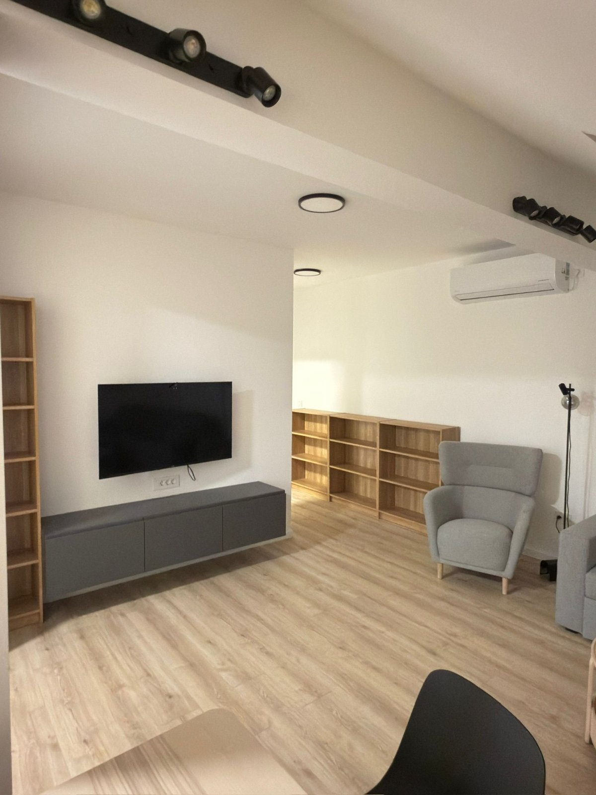 viber_image_2025-11-17_19-43-53-632