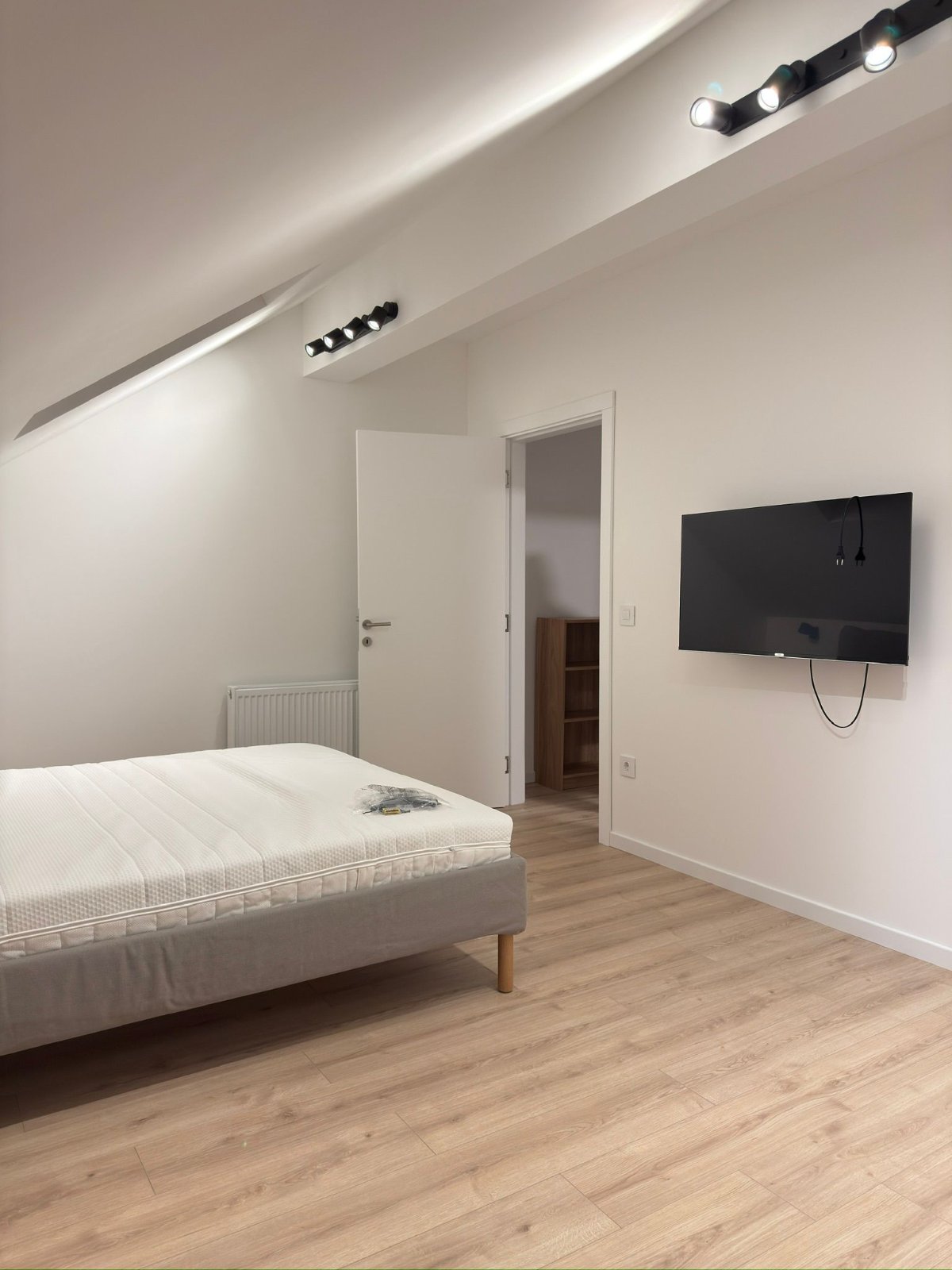 viber_image_2025-11-17_19-45-14-167