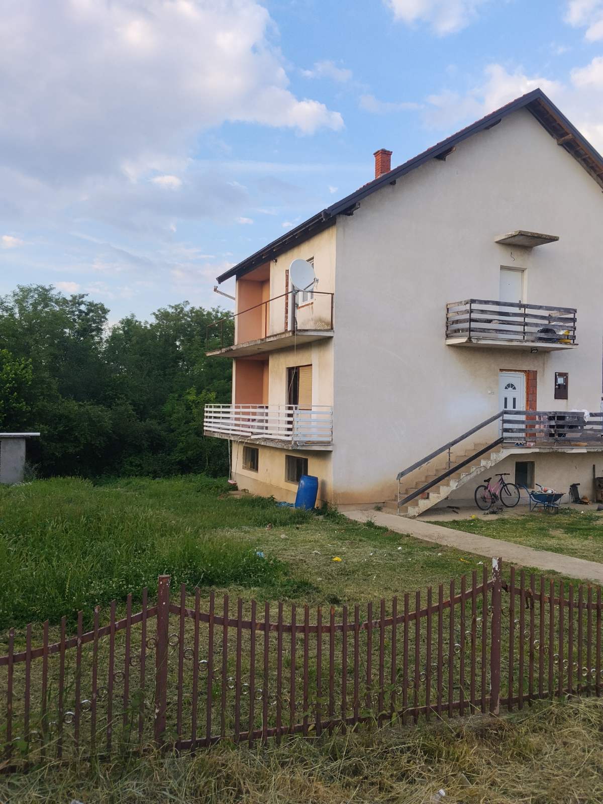 Kuća u Obrenovcu- Orašac