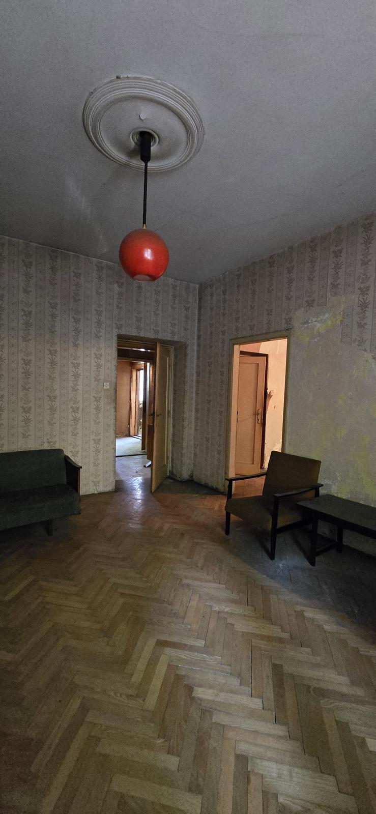 Stan u Beogradu – salonac – 58m2